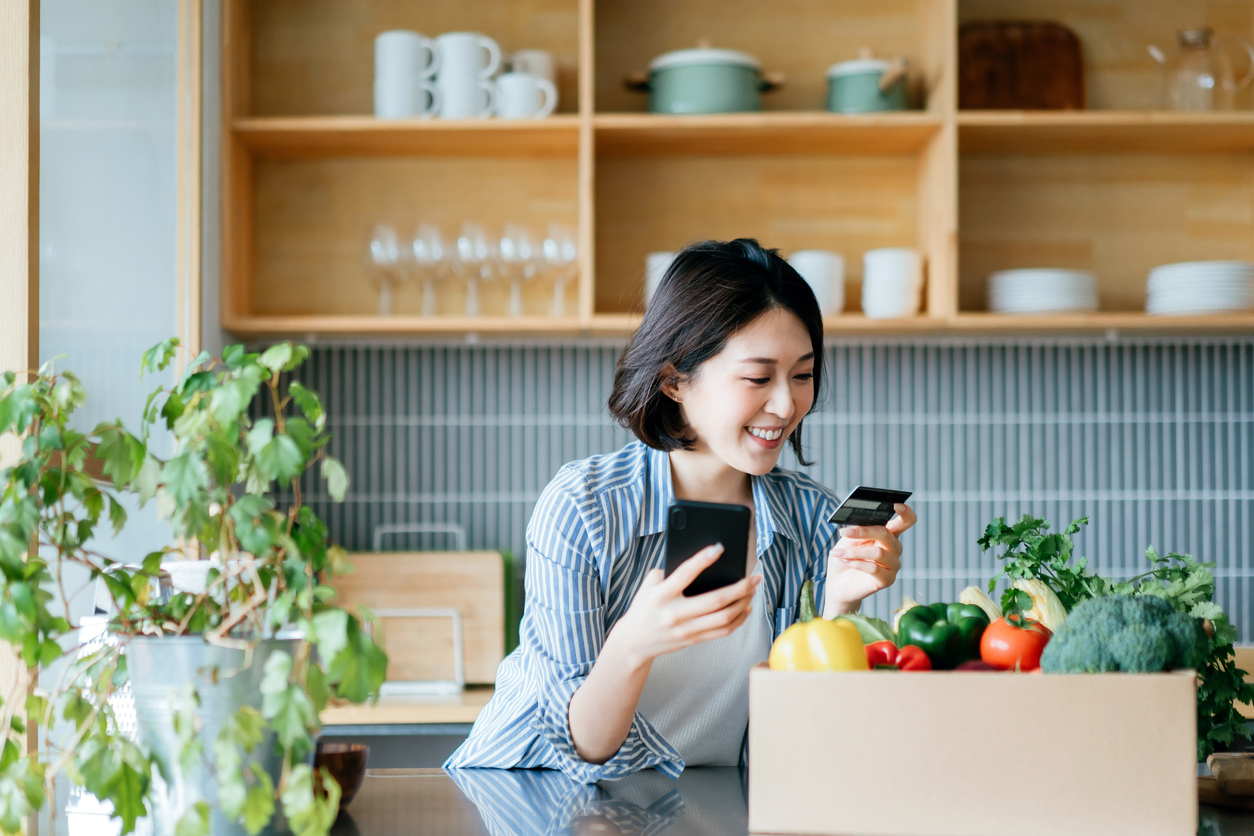 Fintech Apps Bring Stability to Stressed Families